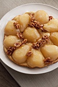 Pear tart with walnuts