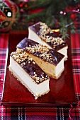 Cheesecake with nuts (Christmas)