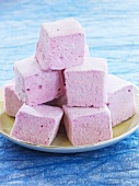 Cubes of raspberry marshmallow