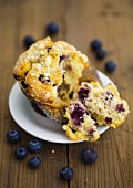 Blueberry muffin, broken