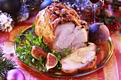 Clove-studded roast ham for Christmas