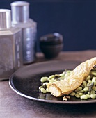Fish dish with broad beans