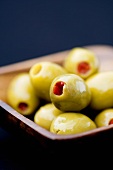 Gefüllte grüne Oliven