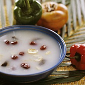 Rice porridge with Polygonum, ginseng and dates