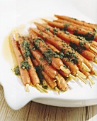 Baked carrots with herbs