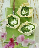 Creamed spinach in filo pastry baskets