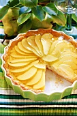 Pear tart in the baking dish