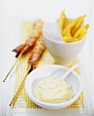 Mayonnaise with skewered prawns and chips