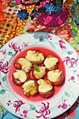 Grilled plums with cheese