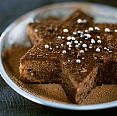 Star-shaped chocolate cake