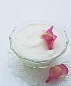 Quark cream with rose water and rose petals