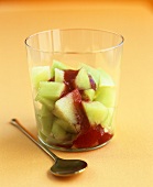 Melonen-Salat mit Himbeer-Wodkasauce