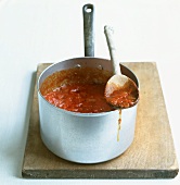Salsa al pomodoro (tomato sauce, Italy)