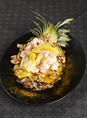 Curried shrimps with pineapple