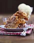 Apple fritters with almond crust