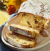 Loaf cake, partly sliced