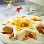 Star-shaped vanilla flummery with orange caramel