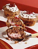 Chocolate muffins with raspberry cream & raspberry brandy