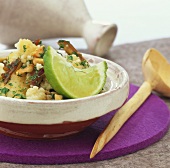 Dattel-Limetten-Couscous mit Cashewkernen