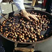 Roasting sweet chestnuts
