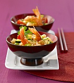 Fragrant rice with prawns, tomatoes and courgettes
