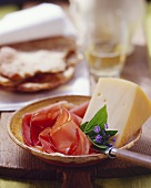 Still life with ham & cheese, Schüttelbrot (crisp Tyrolean bread)