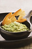 A pea dip with bread