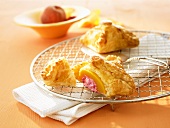 Puff pastry melba filled with peach and raspberry quark