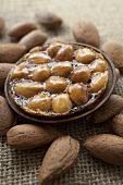 Caramelised almonds