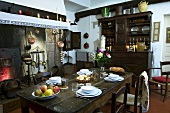 Dining room, Alphonse Daudet Museum (Ardèche, France)