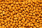 In Honig geröstete Erdnüsse (bildfüllend)