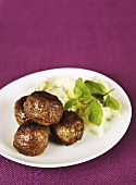 Lamb meatballs with mint and mashed potato