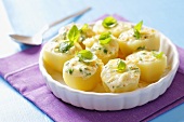 Potatoes stuffed with mascarpone and basil