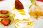 Crêpe with fruit and soft cheese