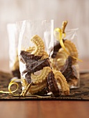 Viennese biscuits in small bags