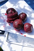 Cooked, peeled beetroot