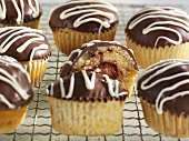 Chocolate pudding muffins