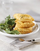 Deep-fried pasties with savoury filling