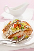 Salmon with leeks, peppers and mustard sauce