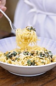 Linguine with herbs