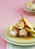 Spelt pancakes with a pear and cream cheese filling