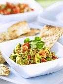 Guacamole with crisps