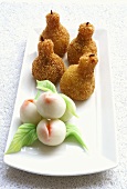 Pear-shaped croquettes and filled dumplings
