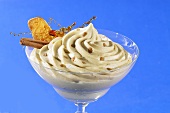 Cinnamon mousse with caramel strands