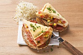 Tomato and sweetcorn omelette on wholemeal bread