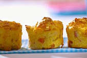 Ham, cheese and red pepper muffins