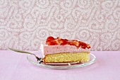 Strawberry yoghurt cake