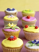 Cupcakes with coloured flowers