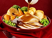 Sliced chicken breast, Yorkshire pudding, vegetables & gravy
