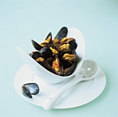 Mussels with tomato sauce
